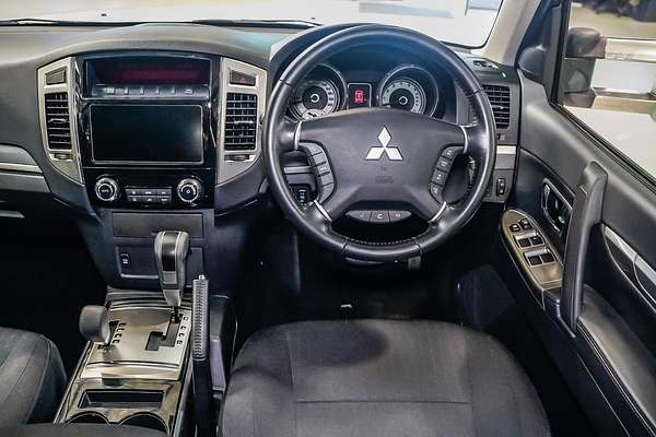 2020 Mitsubishi Pajero GLX NX