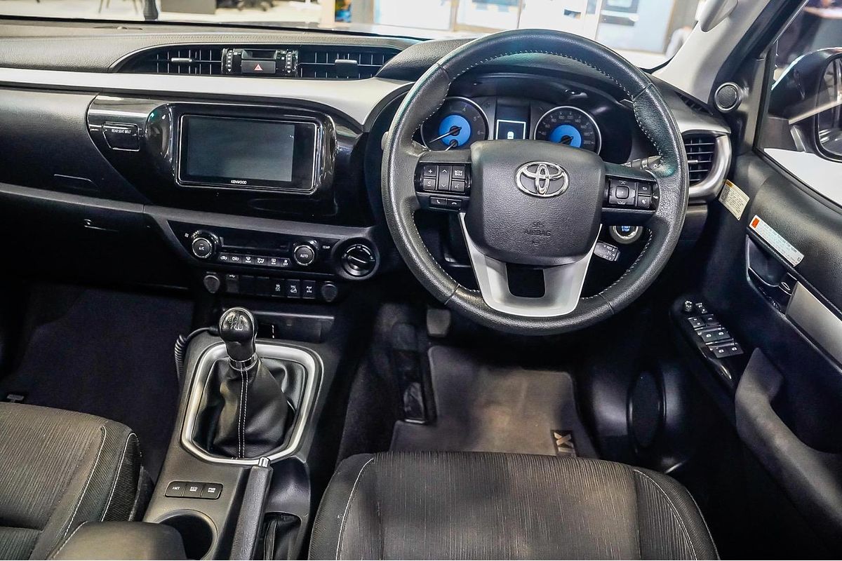 2018 Toyota Hilux SR5 GUN126R 4X4