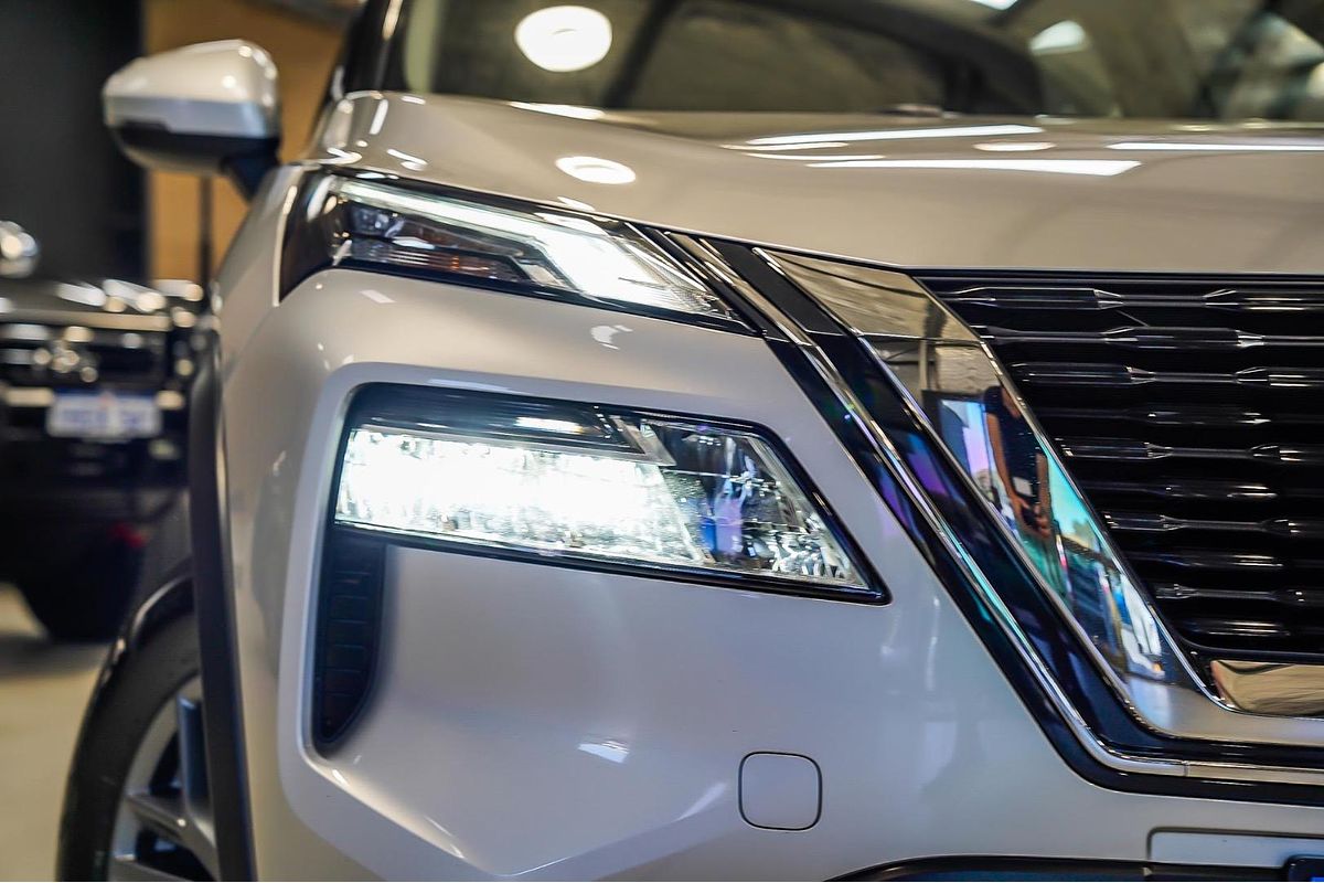 2024 Nissan X-TRAIL ST T33