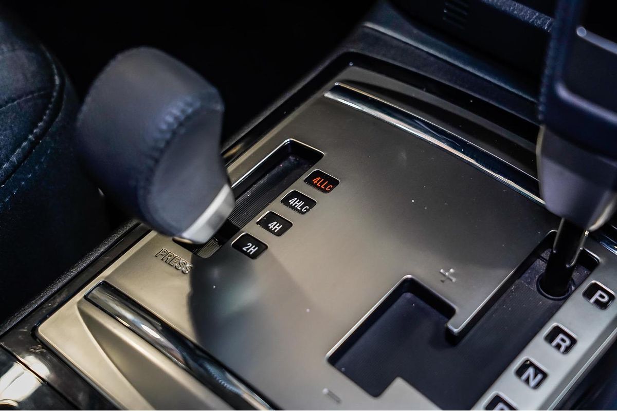 2020 Mitsubishi Pajero GLX NX