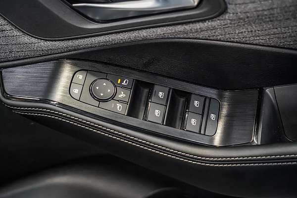 2024 Nissan X-TRAIL ST T33