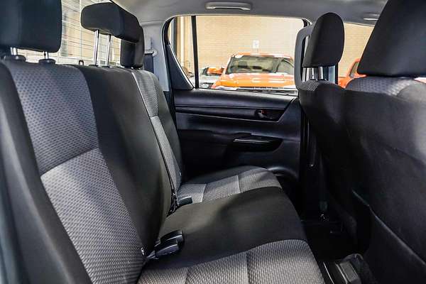 2017 Toyota Hilux Workmate GUN122R Rear Wheel Drive