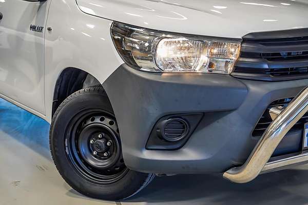 2017 Toyota Hilux Workmate GUN122R Rear Wheel Drive