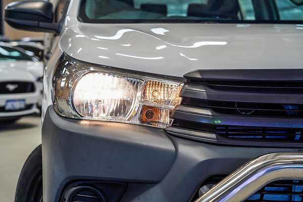 2017 Toyota Hilux Workmate GUN122R Rear Wheel Drive