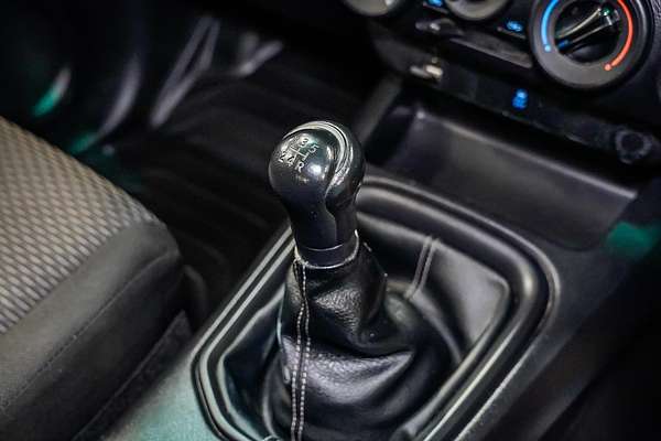 2017 Toyota Hilux Workmate GUN122R Rear Wheel Drive