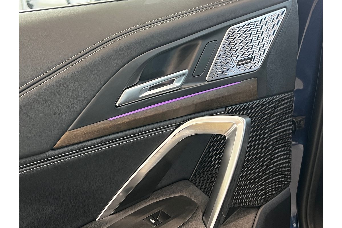 2023 BMW X1 sDrive18i U11