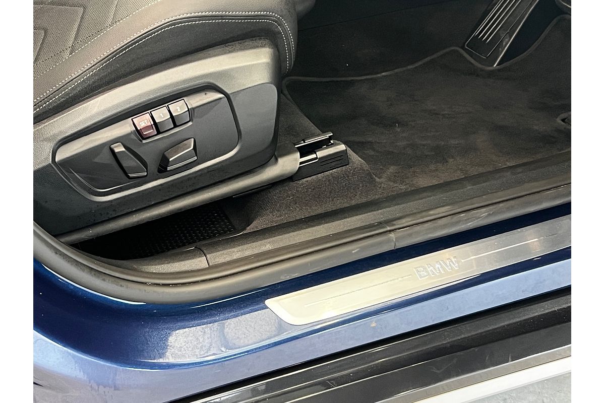 2023 BMW X1 sDrive18i U11
