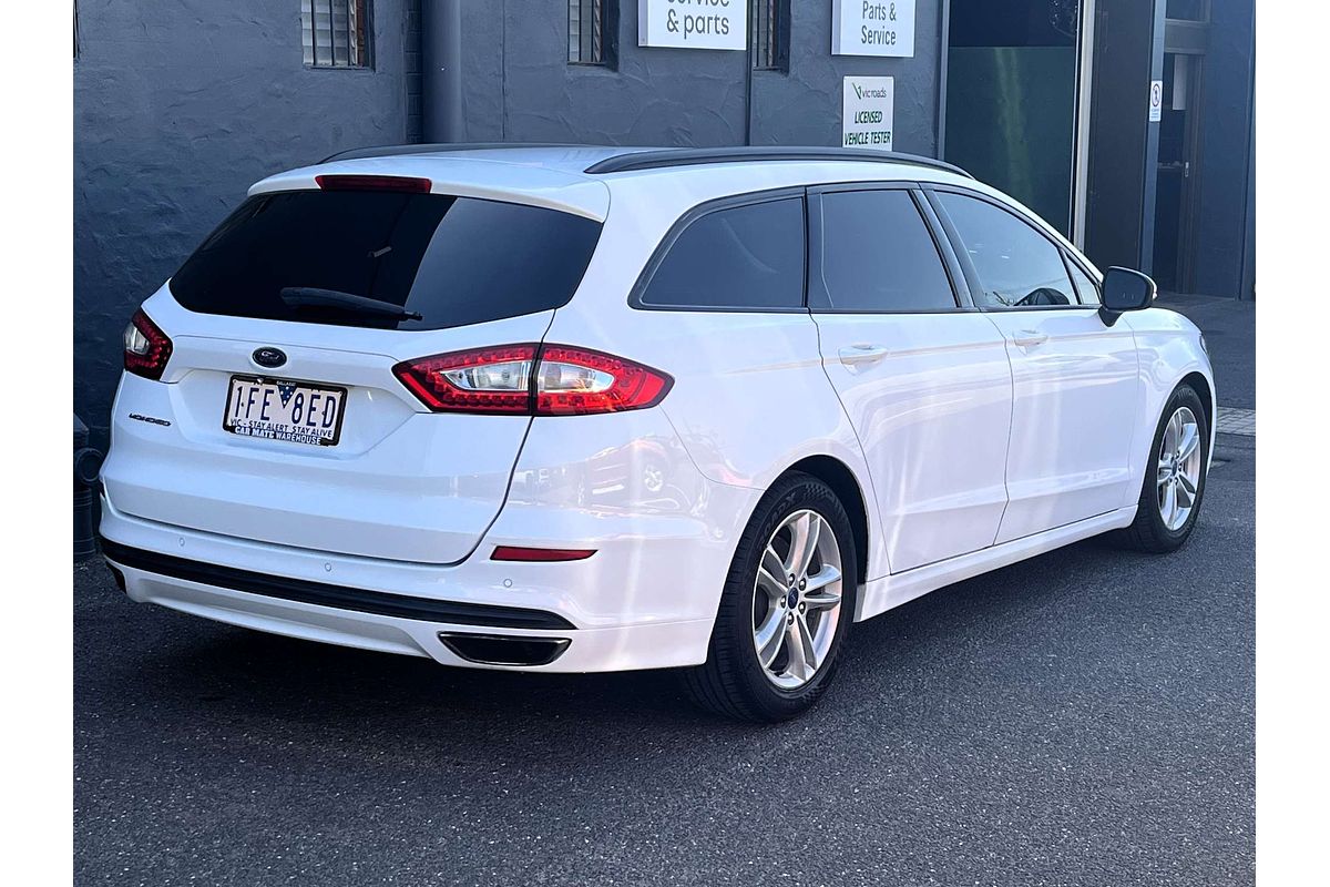 2015 Ford Mondeo Ambiente MD