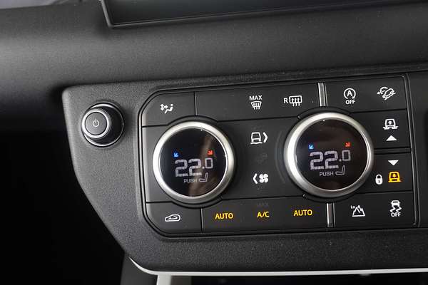 2024 Land Rover Defender 110 D350 X-Dynamic SE L663