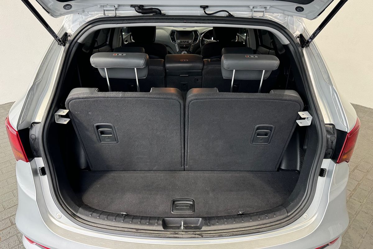 2017 Hyundai Santa Fe Active X DM5 Series II