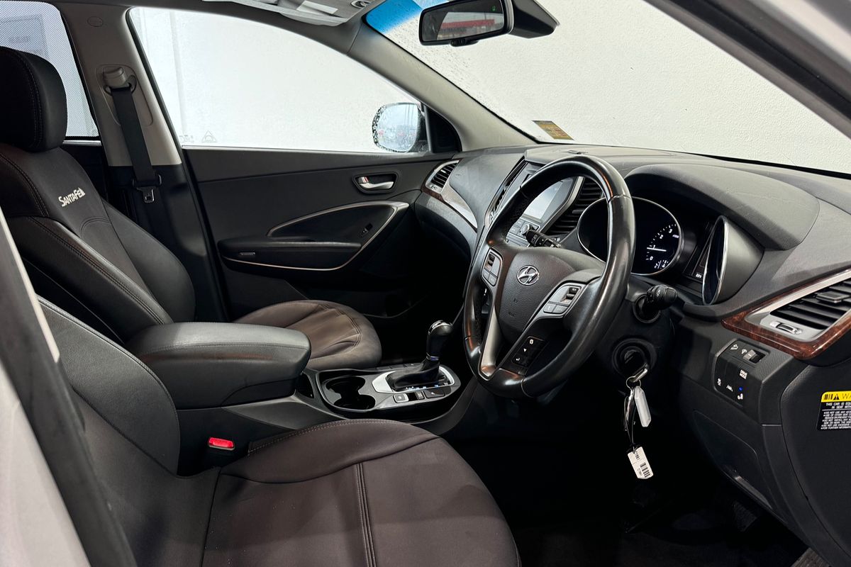 2017 Hyundai Santa Fe Active X DM5 Series II