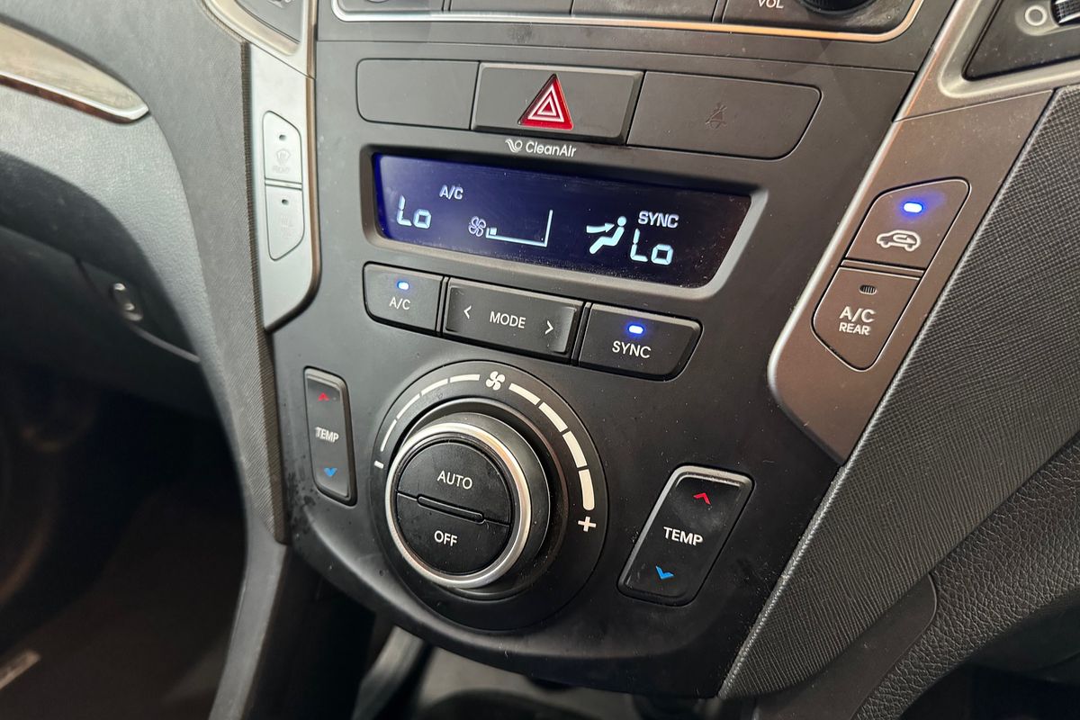 2017 Hyundai Santa Fe Active X DM5 Series II