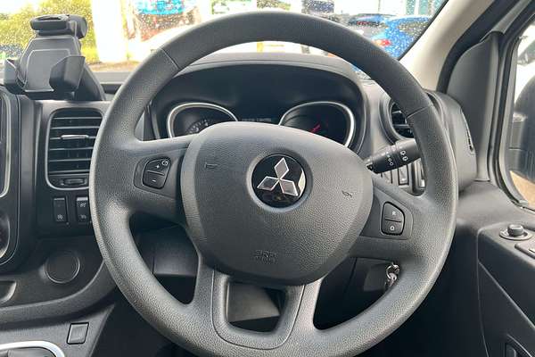 2020 Mitsubishi Express GLX SN SWB