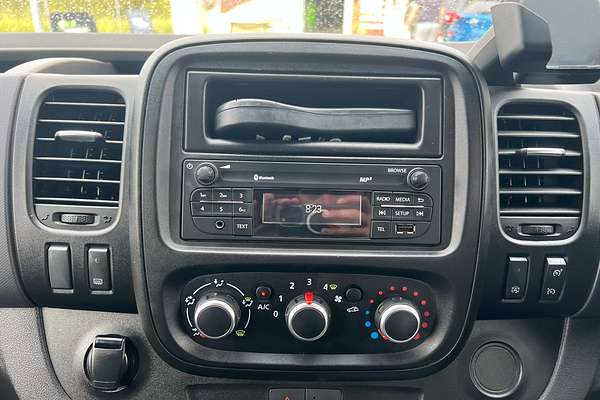 2020 Mitsubishi Express GLX SN SWB
