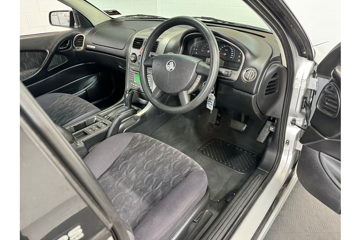 2003 Holden COMMODORE ACCLAIM SEDAN AUTO