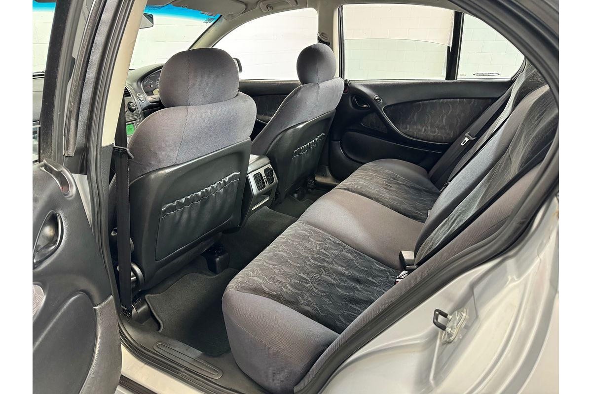 2003 Holden COMMODORE ACCLAIM SEDAN AUTO