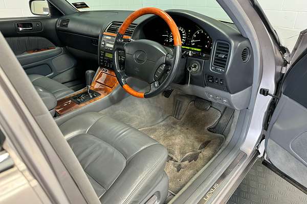 1999 Lexus LS 400 4.0L V8