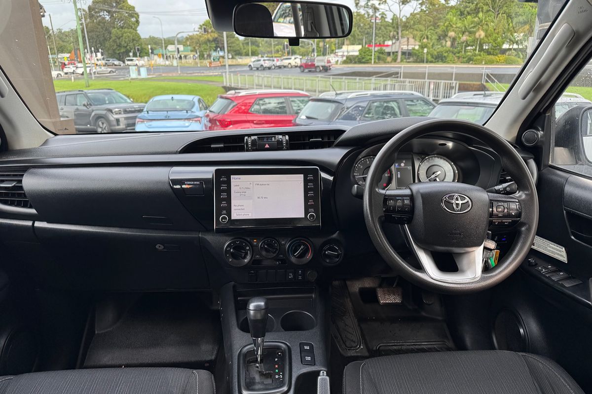 2020 Toyota Hilux SR GUN126R 4X4