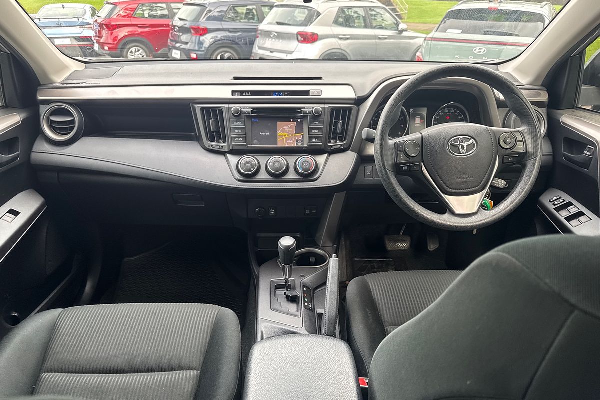 2018 Toyota RAV4 GX ASA44R