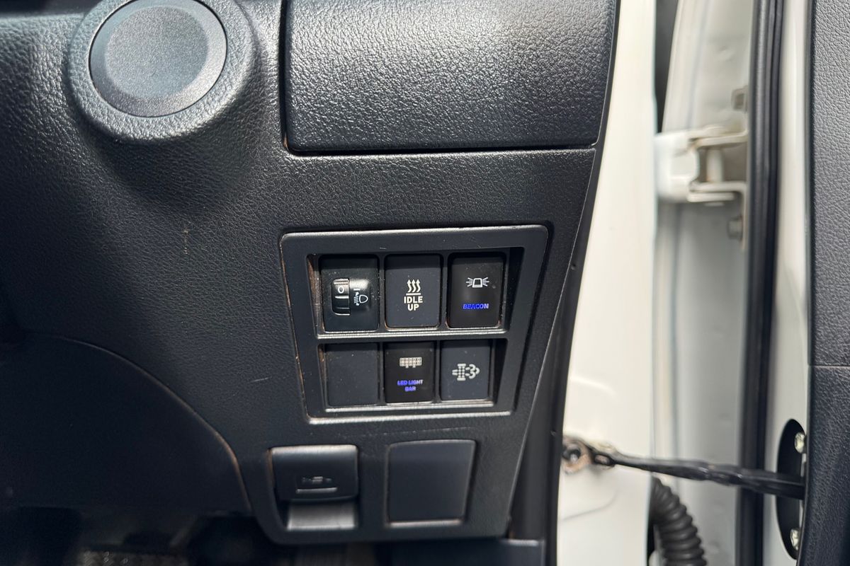 2020 Toyota Hilux SR GUN126R 4X4