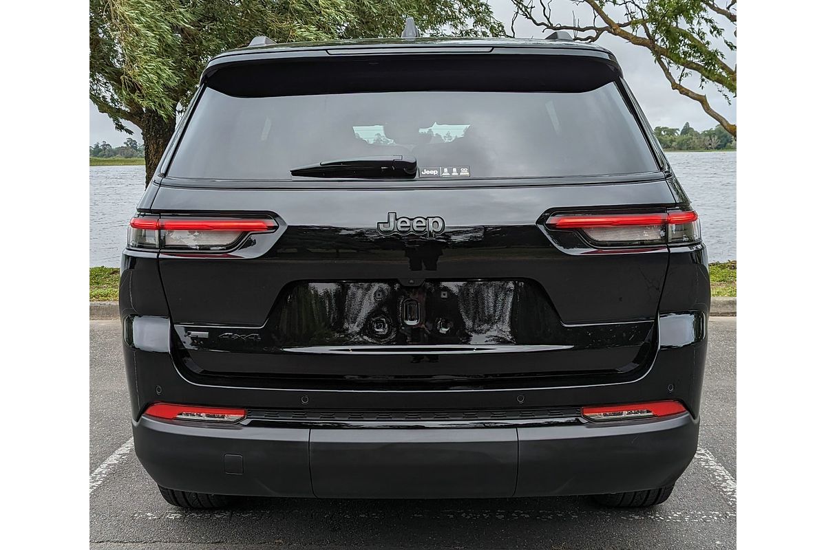 2023 Jeep Grand Cherokee Night Eagle WL