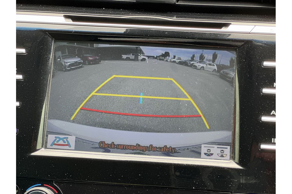 2019 Toyota Camry Ascent AXVH71R