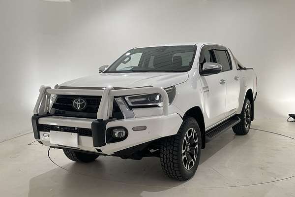 2022 Toyota Hilux SR5 GUN126R 4X4