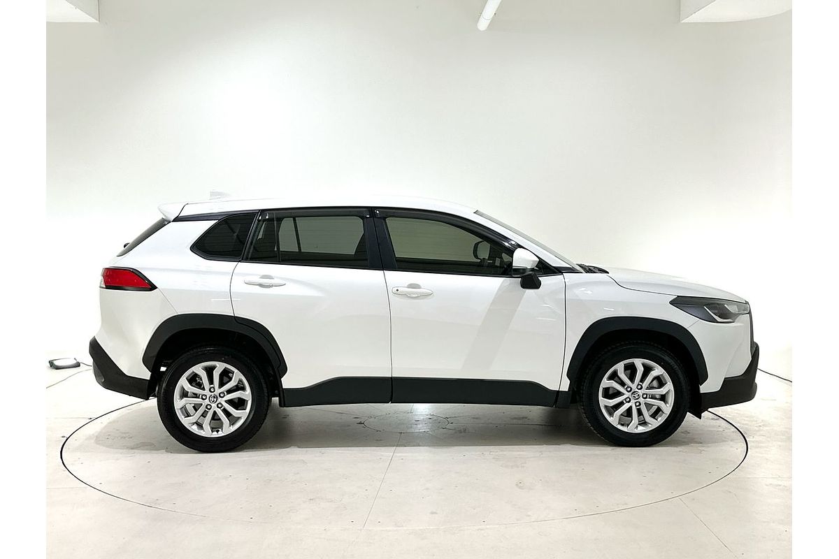 2024 Toyota Corolla Cross GX MXGA10R