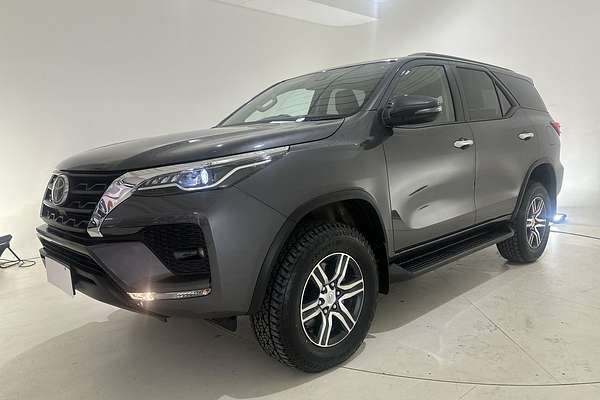 2023 Toyota Fortuner GXL GUN156R