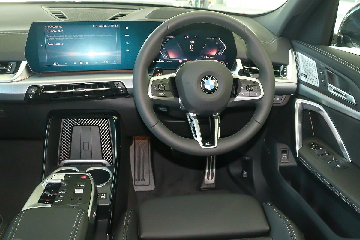 2024 BMW X2 xDrive20i M Sport U10