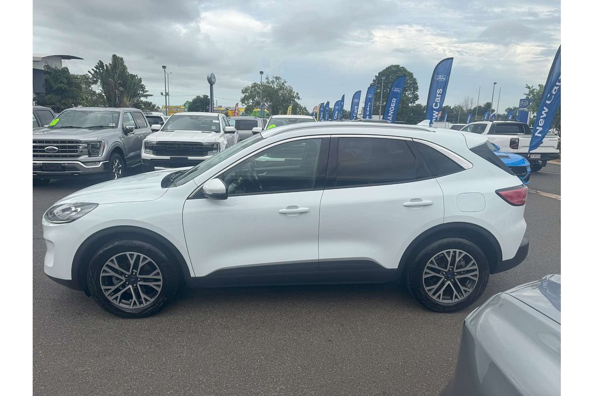 2023 Ford Escape ZH