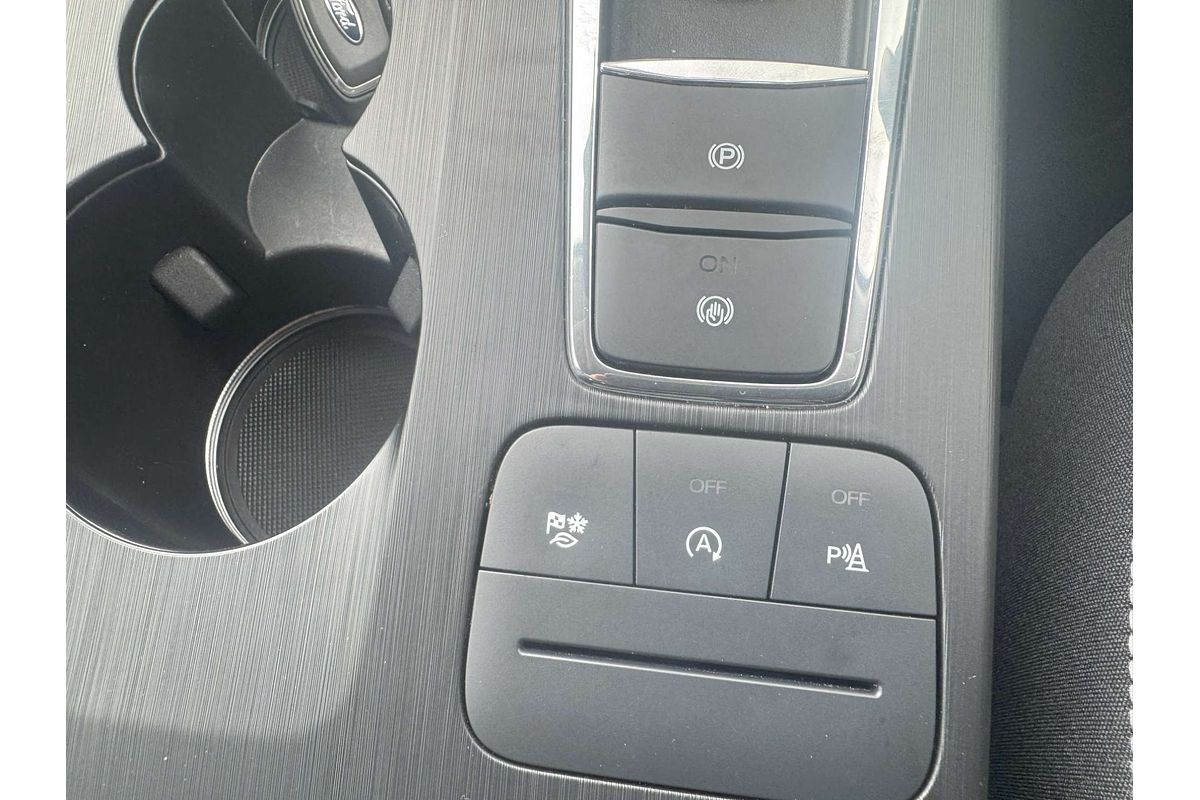 2023 Ford Escape ZH