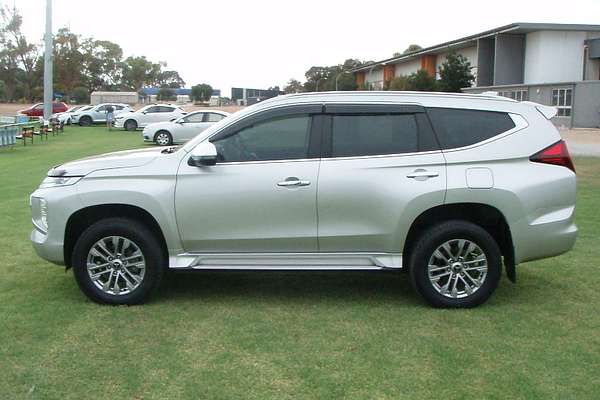2021 Mitsubishi Pajero Sport GLX QF