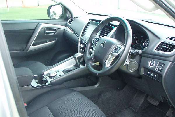 2021 Mitsubishi Pajero Sport GLX QF