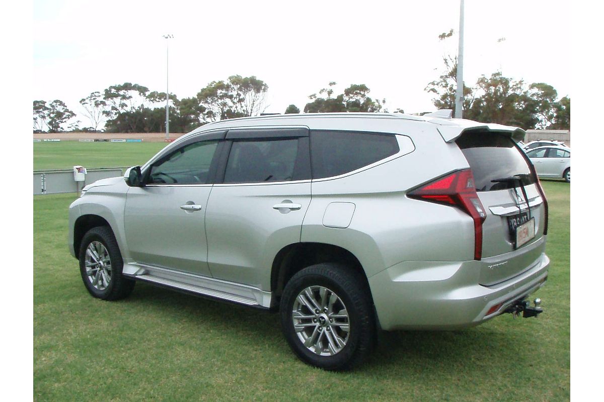 2021 Mitsubishi Pajero Sport GLX QF