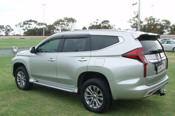 2021 Mitsubishi Pajero Sport GLX QF