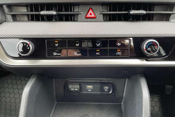 2021 Kia Sportage S NQ5