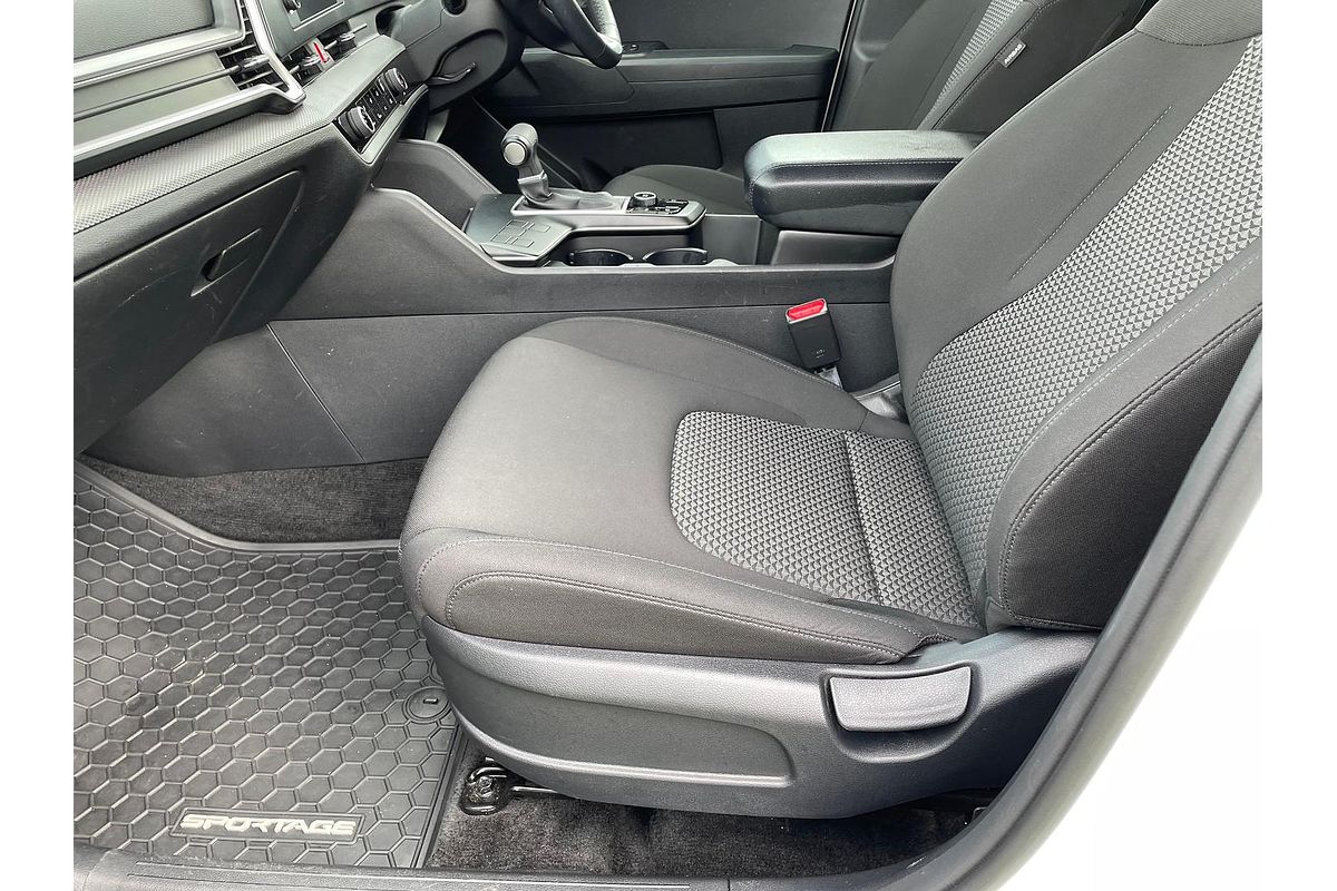 2021 Kia Sportage S NQ5