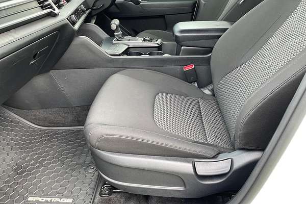 2021 Kia Sportage S NQ5