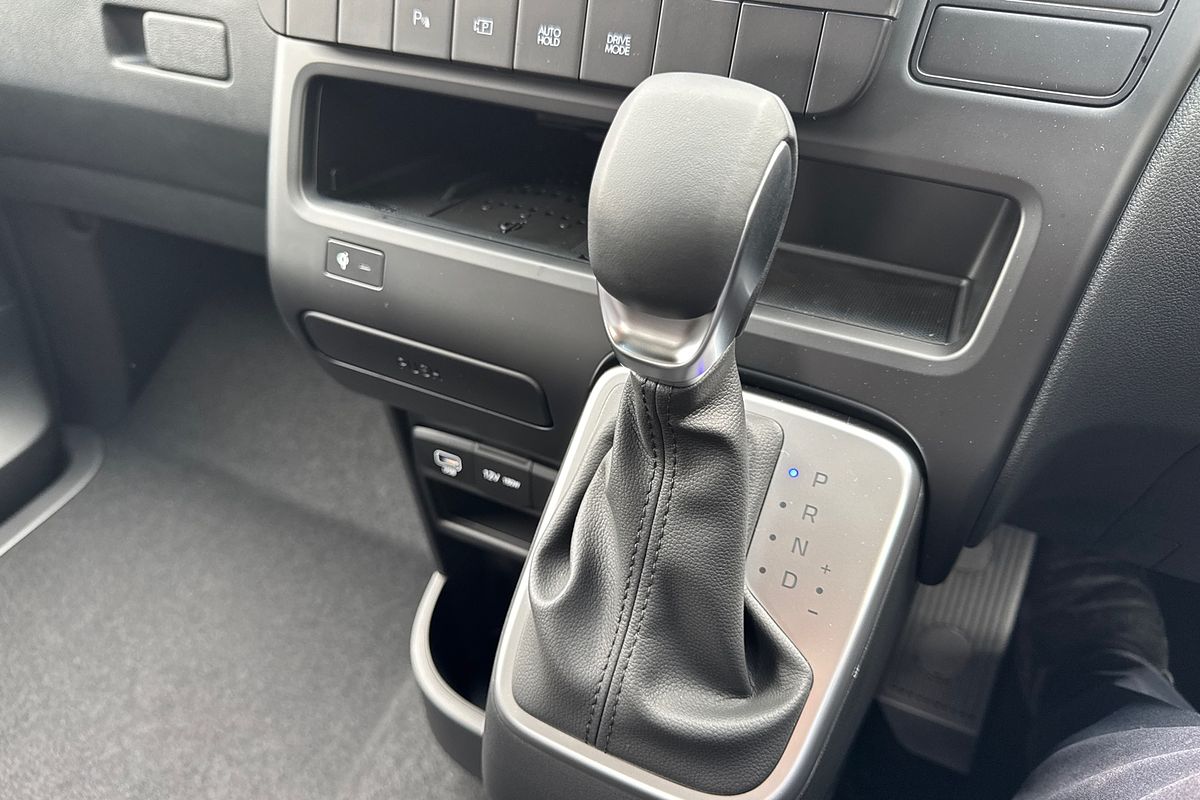 2024 Hyundai STARIA LOAD US4.V3