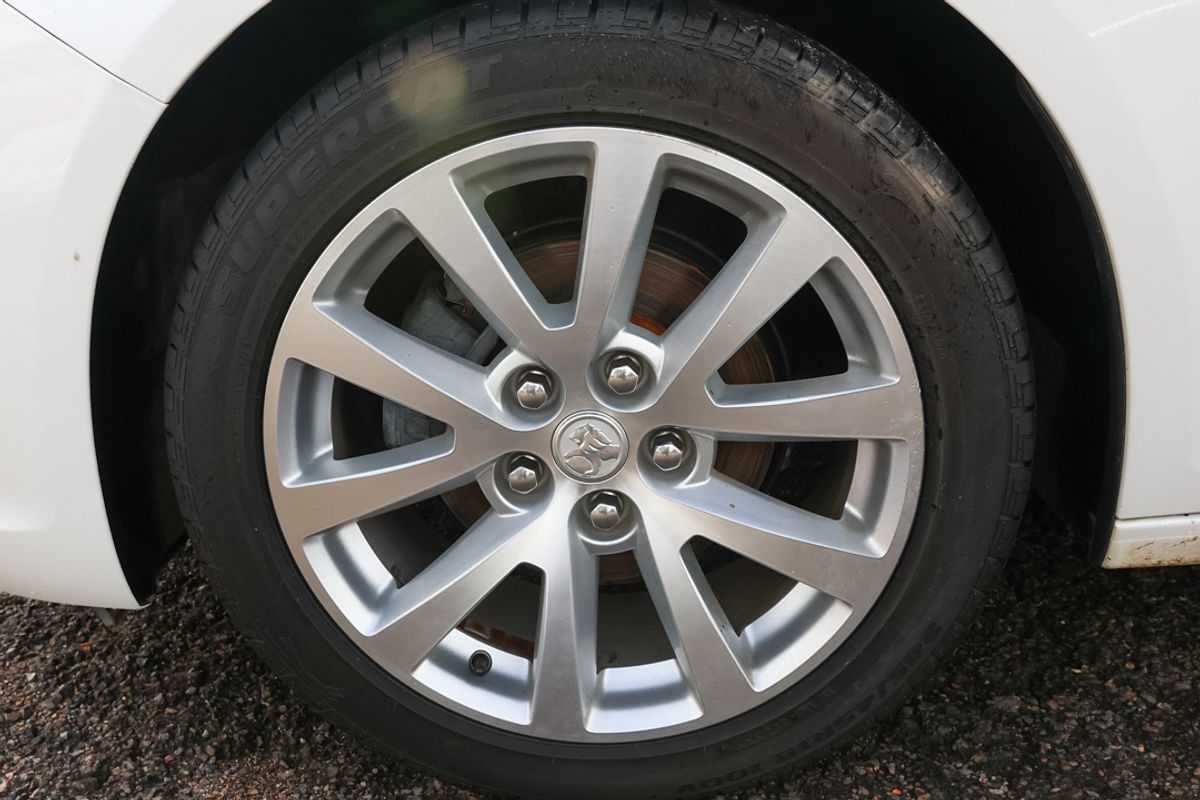 2014 Holden Malibu CDX EM