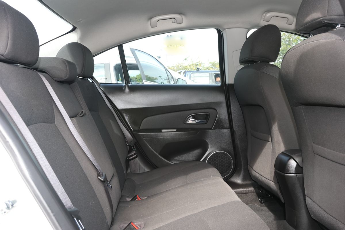 2015 Holden Cruze Equipe JH Series II