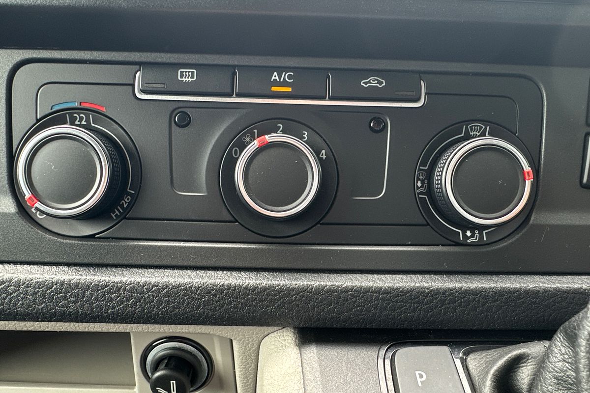 2019 Volkswagen Transporter TDI400 T6 SWB