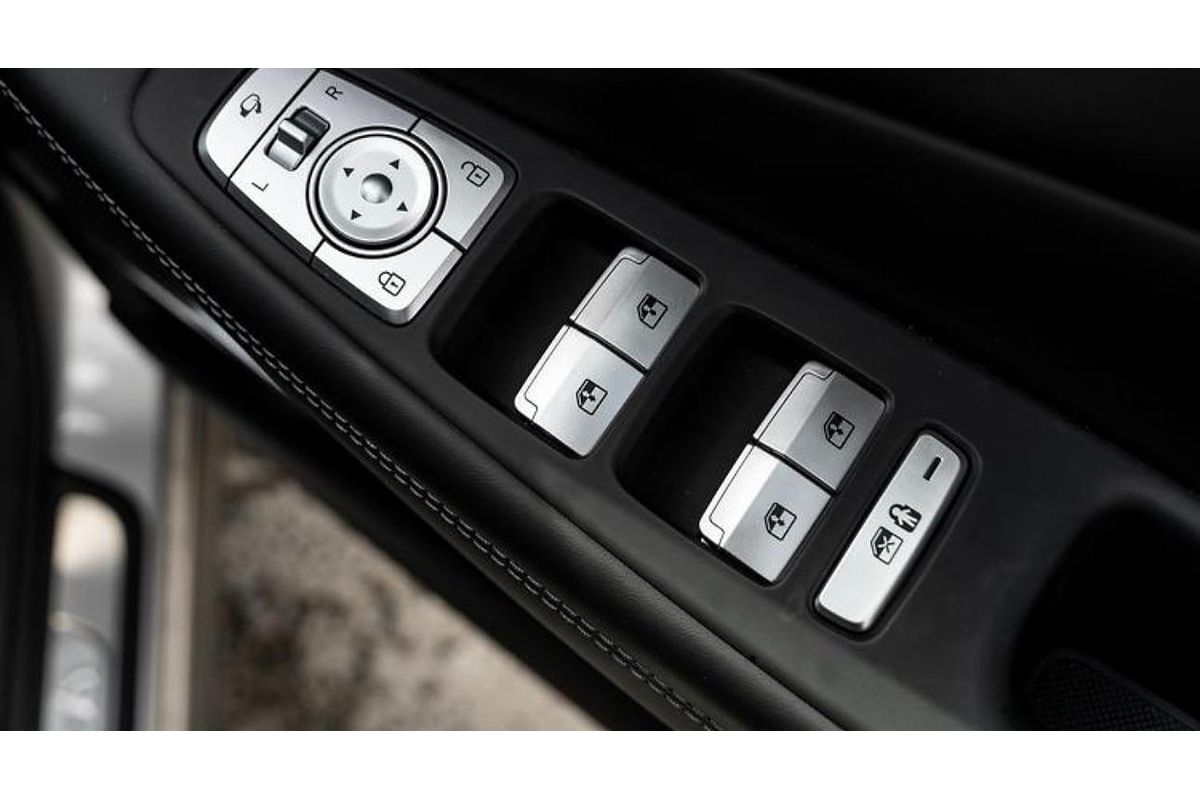 2023 Hyundai Santa Fe Hybrid Highlander TM.V4