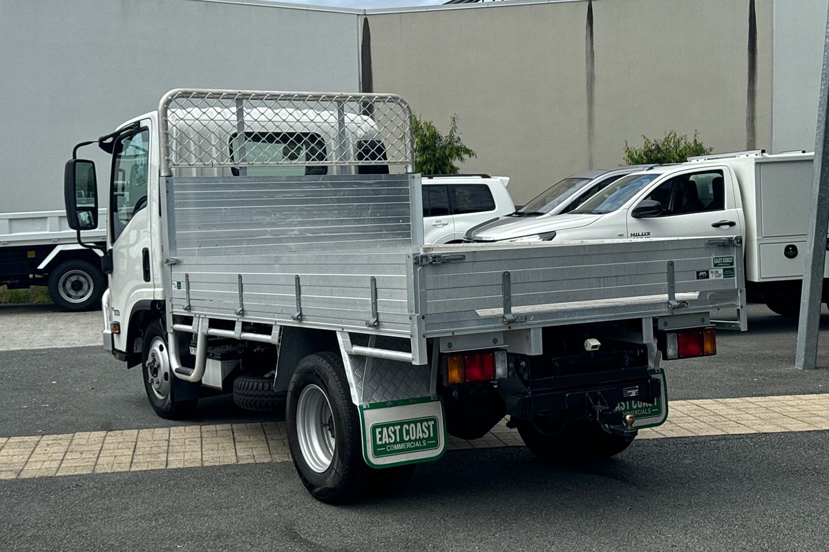 2022 Isuzu N Series NLS 45-150 4X4 SWB