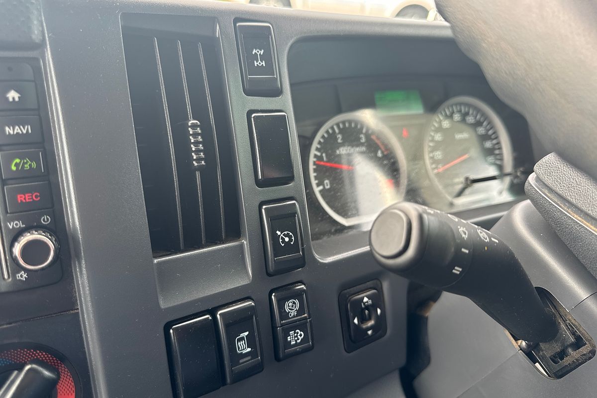 2022 Isuzu N Series NLS 45-150 4X4 SWB