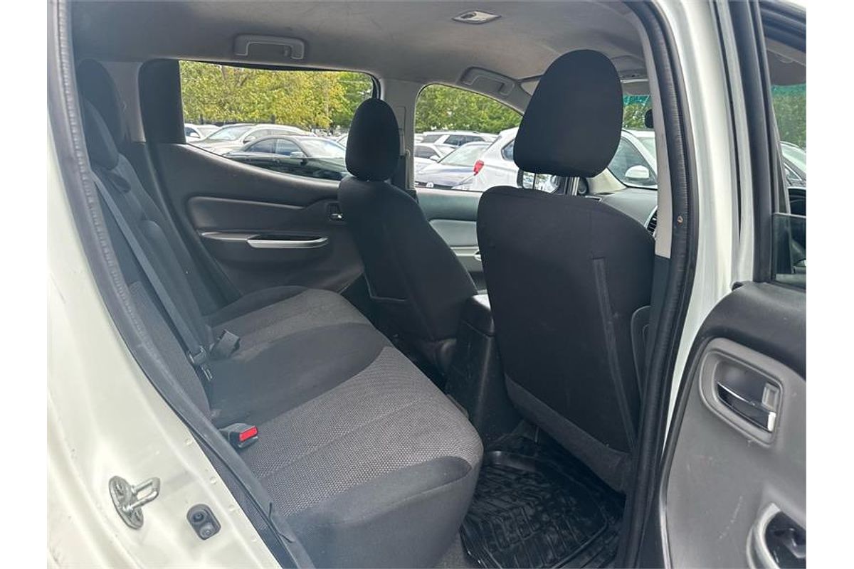 2016 Mitsubishi Triton GLS MQ 4X4