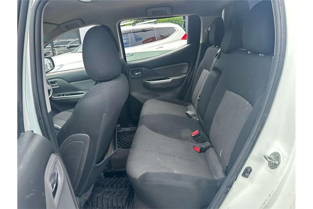 2016 Mitsubishi Triton GLS MQ 4X4
