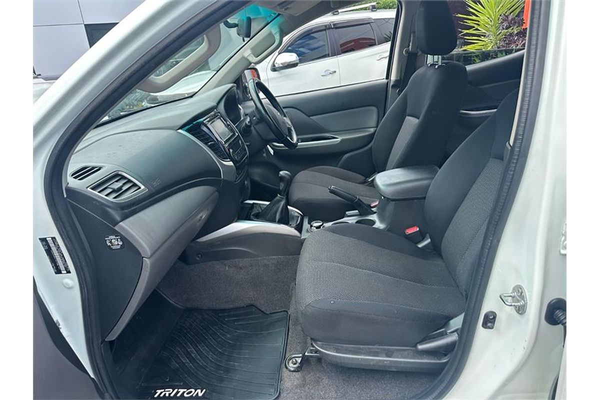 2016 Mitsubishi Triton GLS MQ 4X4
