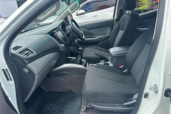2016 Mitsubishi Triton GLS MQ 4X4